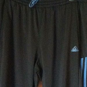 Like new! Men’s Adidas track pants, size L
